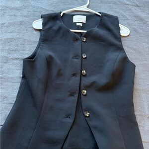 Aritzia Regal Vest